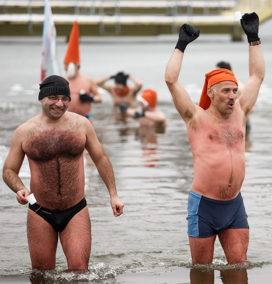 Wrocławskie morsy kąpały się w Morskim Oku