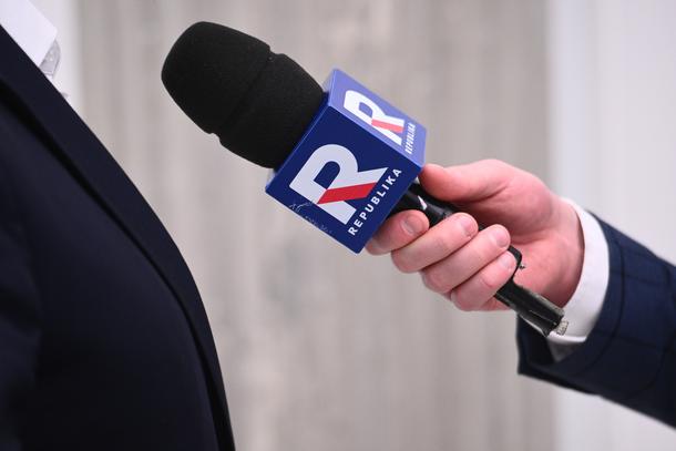Reporter TV Republika w Sejmie