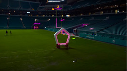 Ezt nézze: ilyen egy őrült drónverseny az NFL-csapat stadionjában - videó