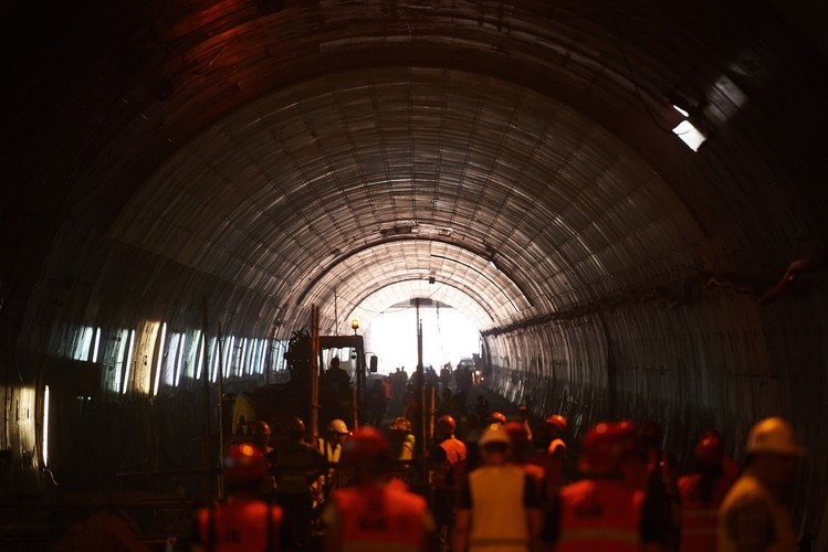 Tunel w swym najniższym miejscu znajdzie się prawie 35 metrów pod lustrem Martwej Wisły.
<br><br>
fot. (aw/zuz) PAP/Adam Warżawa