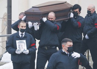 Ostatnia droga Nawalnego bez rodziny