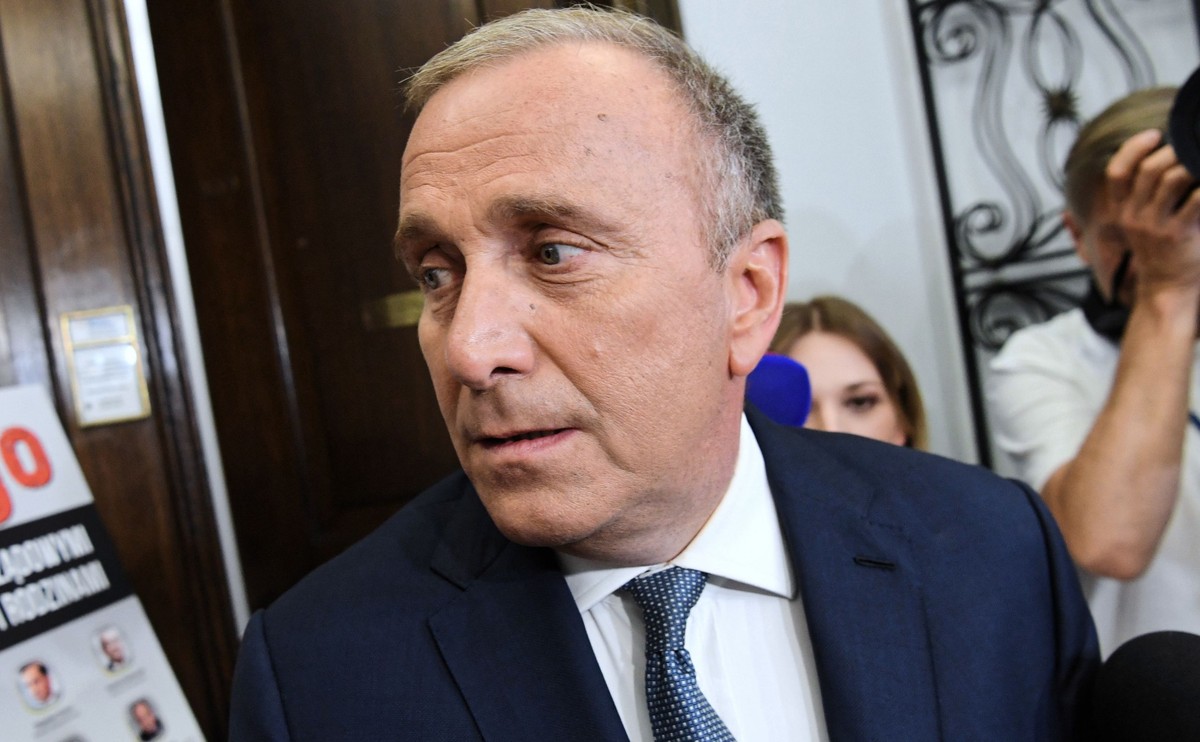 Lewica szachuje Schetynę. Liderzy chcą przyjęcia "paktu senackiego"