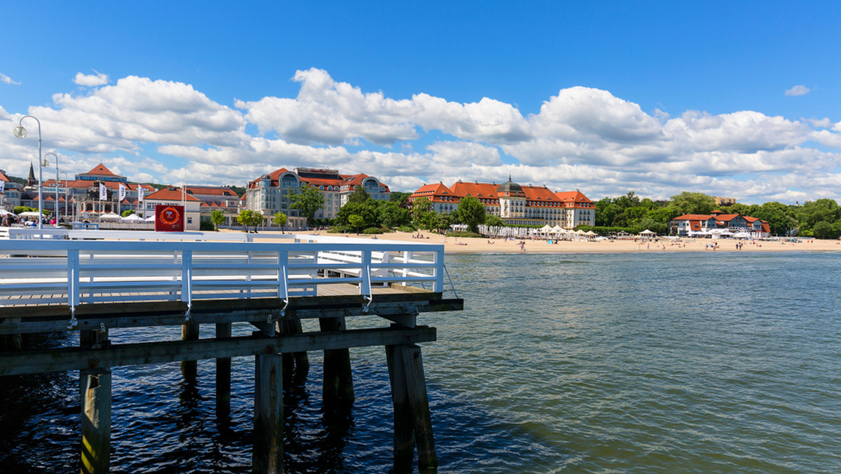 Koronawirus: Sopot w czerwonej strefie. Ograniczenia w autobusach