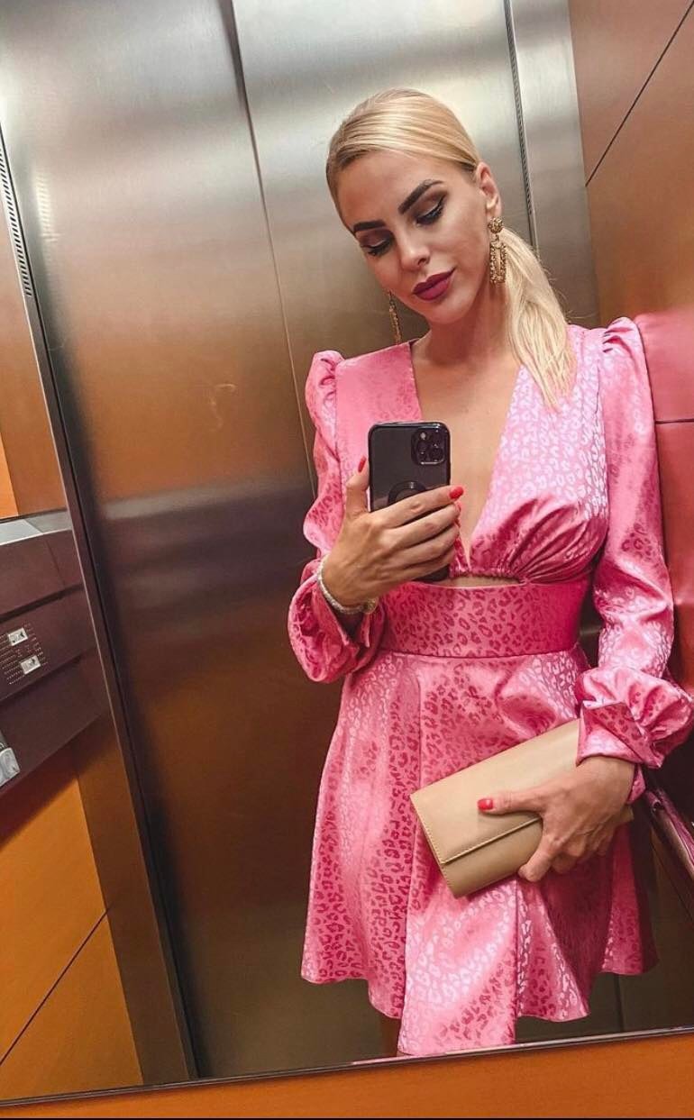 Bývalá účastníčka SuperStar Barbora Balúchová. 