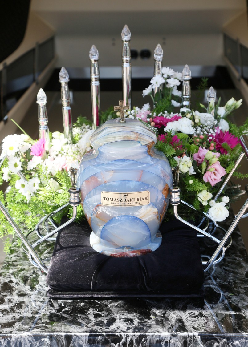 Urna z prochami Tomasza Jakubiaka