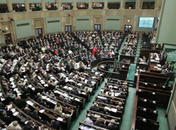 Politycy nie zasłużyli na wakacje