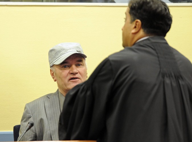 Ratko Mladić przed trybunałem w Hadze