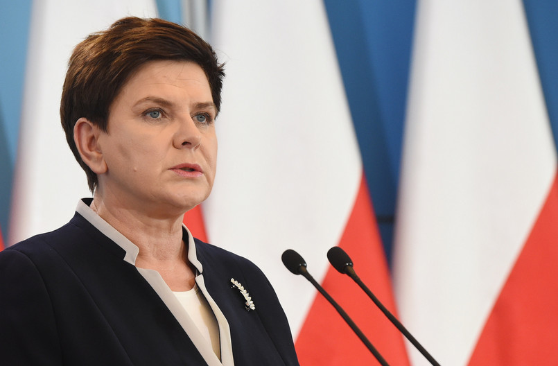 Premier Beata Szydło podczas konferencji prasowej po posiedzeniu rządu, PAP/Radek Pietruszka