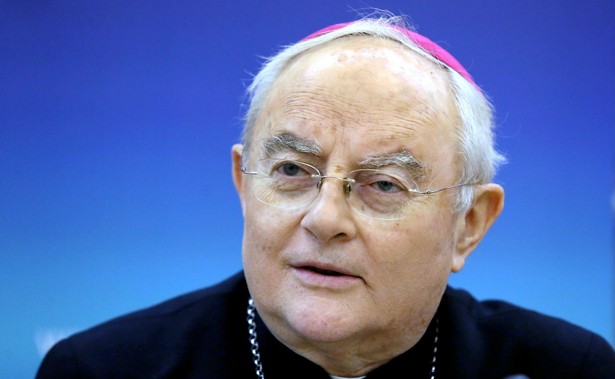 abp Henryk Hoser