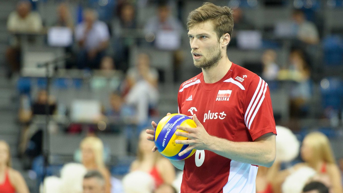 Andrzej Wrona, środkowy PGE Skry Bełchatów opowiedział portalowi PlusLiga.pl, jak zmieniło go złoto mistrzostw świata, jak poradził sobie w trudnych dla niego chwilach i dlaczego bardziej woli halę od basenu.