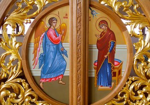 Blagovesti prati veliki broj običaja