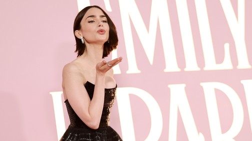 Ettől ragyog az Emily Párizsban sorozat főszereplőjének bőre - mutatjuk Lilly Collins szépségtrükkjét!