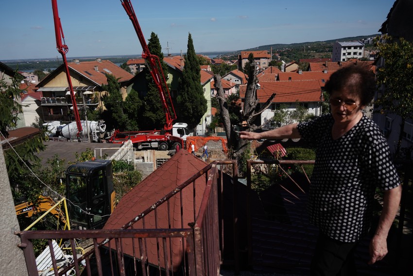 Pogled sa terase ka gradilištu 