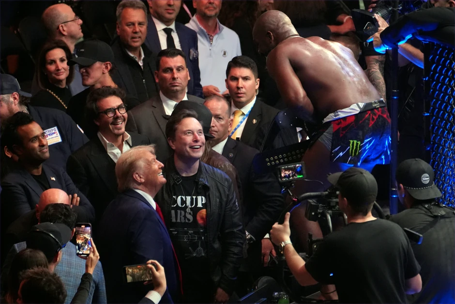 Donald Tramp na takmičenju UFC u Njujorku 16. novembra