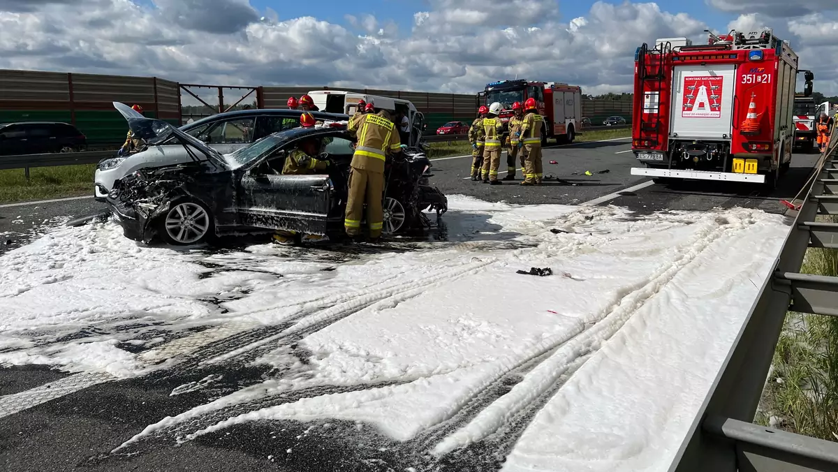 Poważny wypadek na autostradzie A2 w kierunku Poznania.