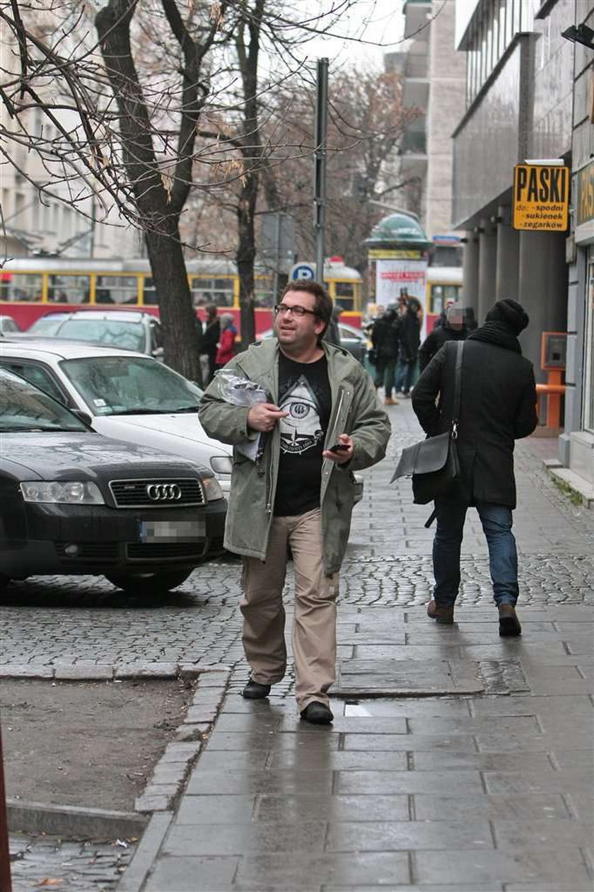 Gwiazdor TVN dorabia sobie dziurkę w pasku. Efekt jo-jo czy...