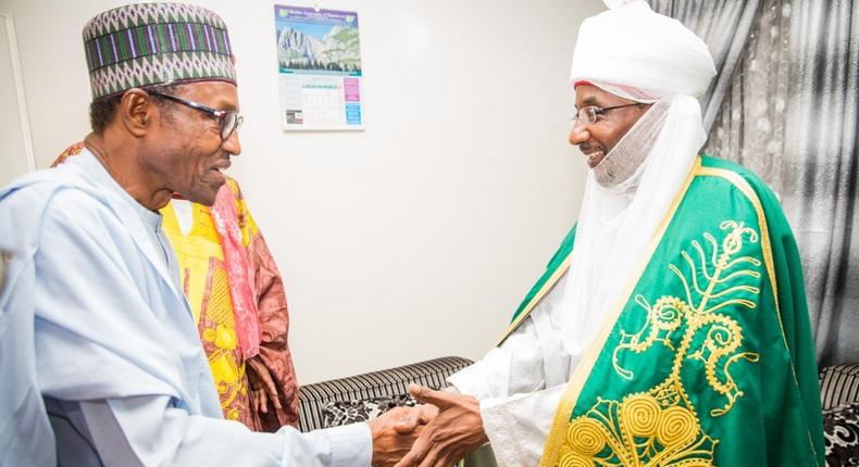 President Buhari (L) and the Emir of Kano, Sanusi Lamido Sanusi (R) 