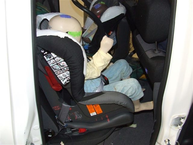 Forda Ranger - ochrona dzieci: 3 gwiazdki