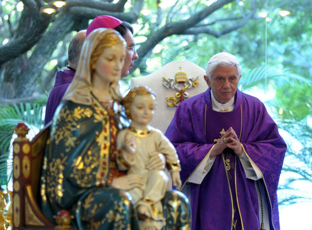Papież odmawia. Nie spotka się z ofiarami księdza pedofila
