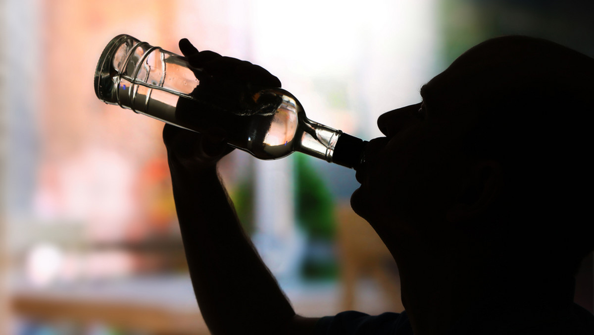 Rady osiedli, księża i organizacje pozarządowe włączyły się w debatę na temat ograniczenia nocnej sprzedaży alkoholu w Olsztynie. Nie wiadomo jeszcze, jakie będą efekty tych rozmów. Ewentualne projekty uchwał będą znane po świętach wielkanocnych.