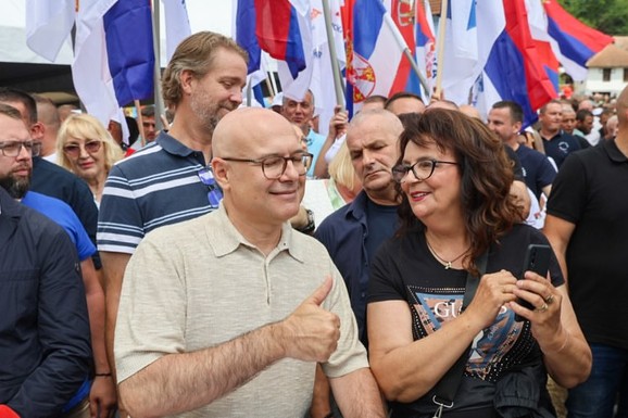 "BEZ JAKE ŠUMADIJE NEMA JAKE SRBIJE" Vučević u selu Dulane kod Kragujevca: "Ujedinjena Srbija je pravi putokaz kuda Srbija dalje treba da se kreće"