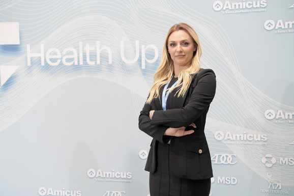 Ministarka poljoprivrede Jelena Tanasković na HEALTH UP konferenciji: "Srpska hrana je dobra i kvalitetna, uvozna se kontroliše"