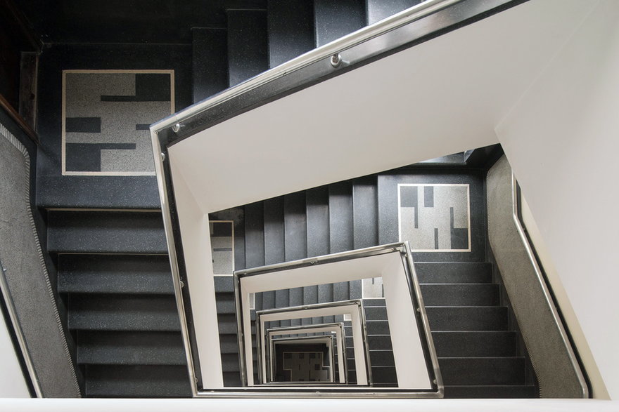 Modernistyczne klatki schodowe w Gdyni