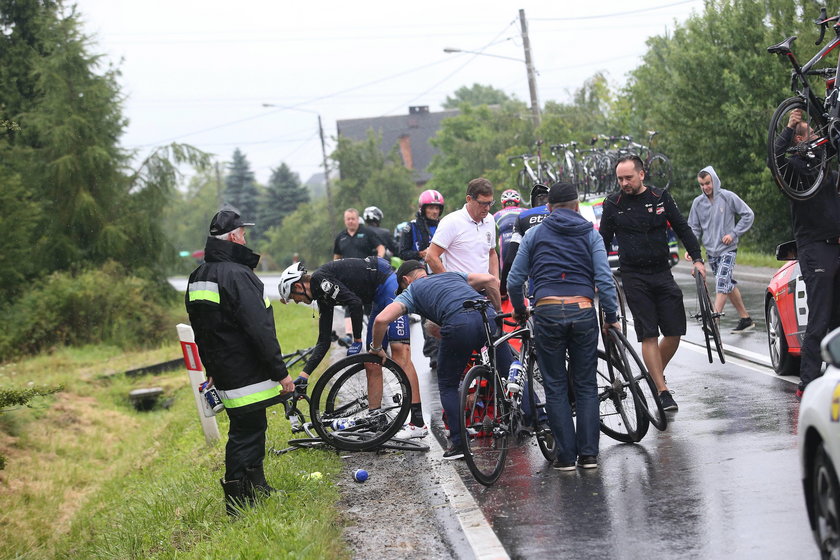 Michał Kwiatkowski zaliczył groźny upadek na trasie Tour de Pologne