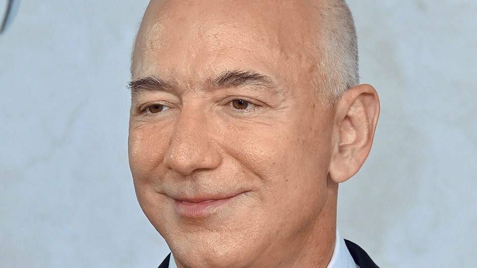 Jeff Bezos, szukając dywersyfikacji biznesu Amazona, zainteresował się nieruchomościami.