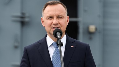 Wyciekł prywatny adres e-mail Andrzeja Dudy. Pisał do niego "tłusty kot PiS"