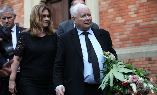 Jarosław Kaczyński i Beata Mazurek