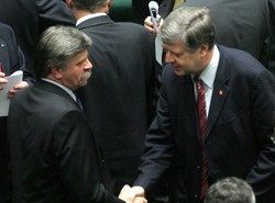 Lewica i PiS wspólnie bronią PZPN