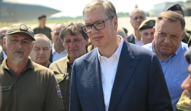 Vojska Srbije Vučić