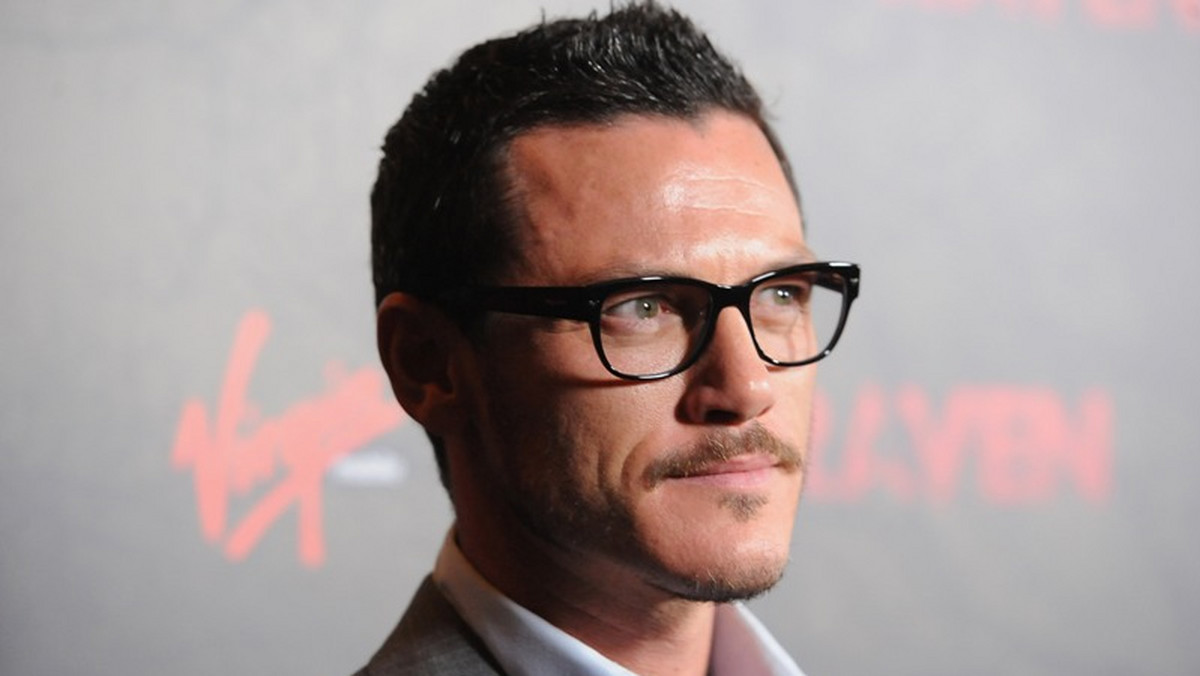 Luke Evans przyjął główną rolę Erica Dravena w remake'u "Kruka" w reżyserii F. Javiera Gutiérreza.