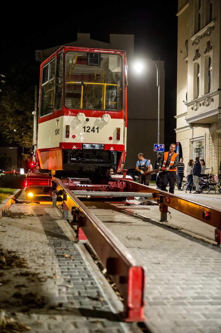 Tramwaj wrócił na Dolne Miasto. To pojazd typu 105Na z 1978 r.