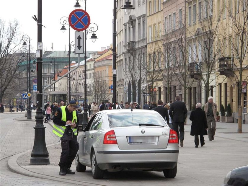 strażnicy, stare miasto, menele