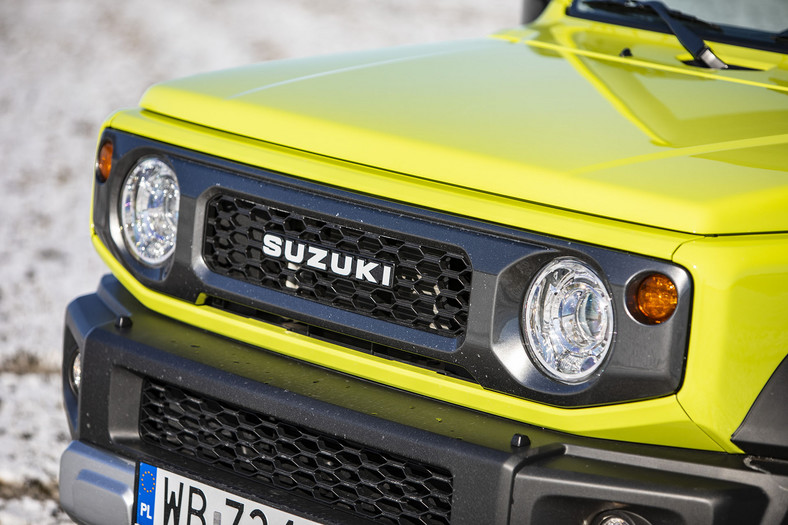 Suzuki Jimny 1.5 VVT 4AT - jego żywioł to teren