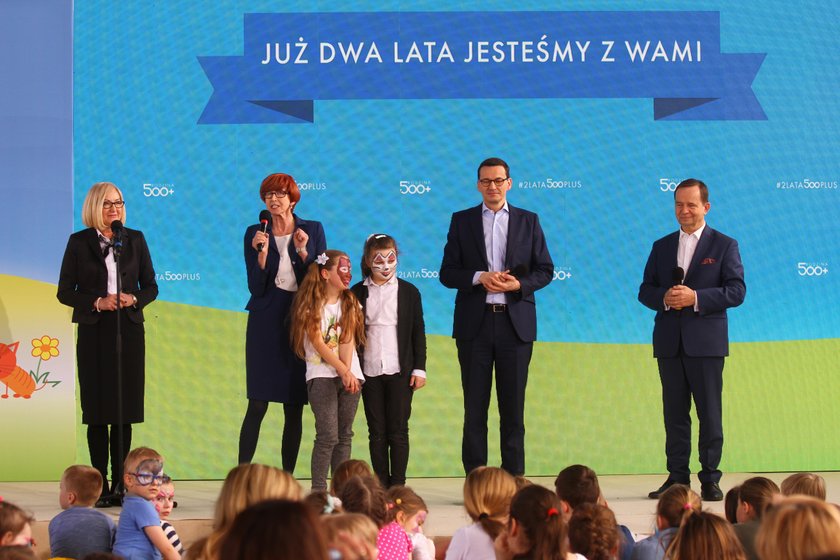 500 + działa od 2016 r.