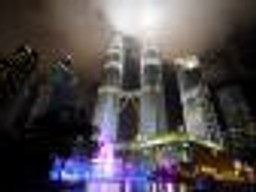 To jest czas dla „zbyt nowatorskich”. Chętniej inwestujemy za granicą