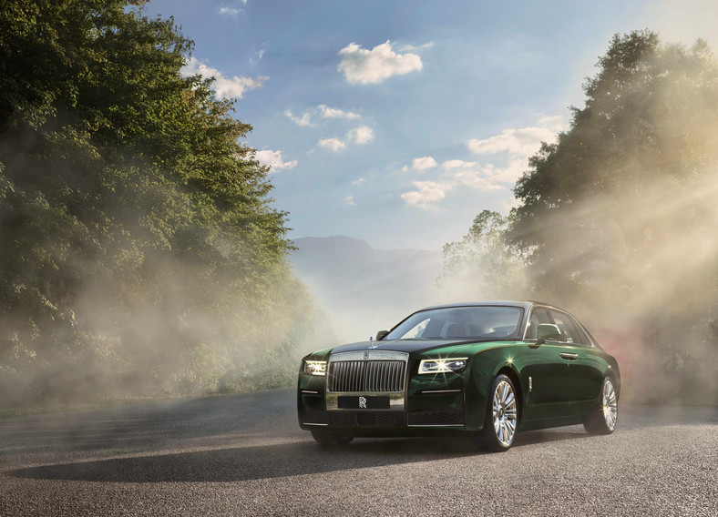 10. Rolls-Royce Ghost Extended
