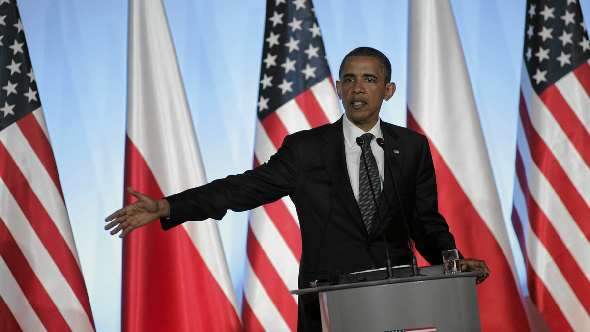 Prezydent USA Barack Obama podkreślił w specjalnym oświadczeniu, że życie i nauka świętych Jana XXIII i Jana Pawła II kształtowały nie tylko Kościół katolicki, ale także cały świat. Podkreślił ich dążenia do zaprowadzenia na świecie pokoju.