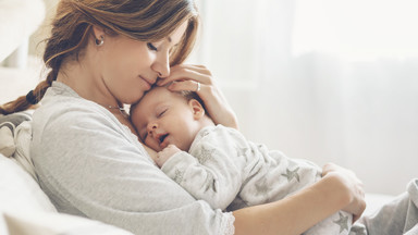 Mleko matek zaszczepionych na COVID-19 przed porodem chroni także niemowlaki