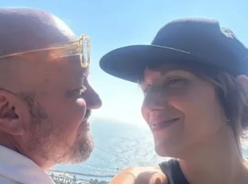 VODITELJKI JE PREMINUO SUPRUG 2019. GODINE, a danas voli kompozitora: Obilaze ceo svet zajedno!