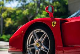 Ferrari Enzo sprzedany za 2,64 mln dolarów na aukcji online