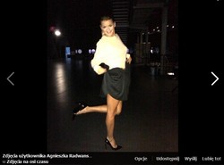 Co za widok! Radwańska w czarnych szpilkach i krótkiej spódnicy