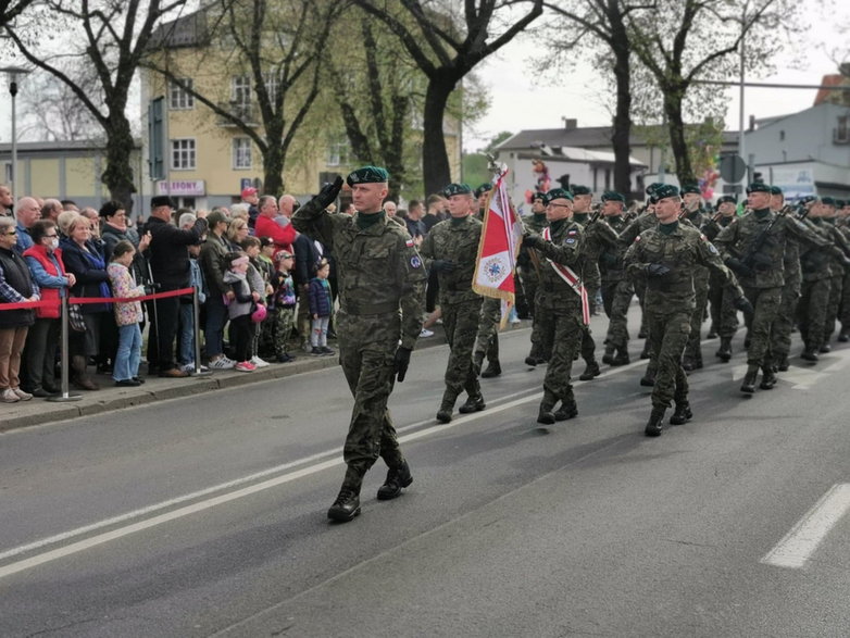 Żołnierze Służby Przygotowawczej z 15. Sieradzkiej Brygady Wsparcia Dowodzenia złożyli przysięgę