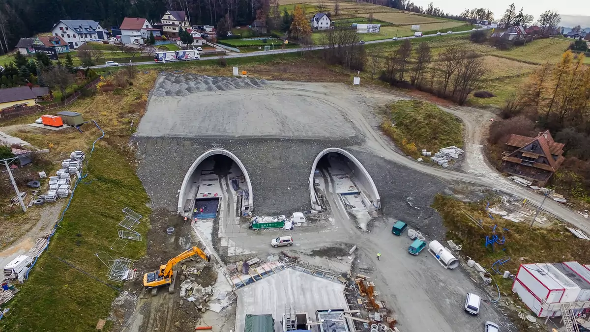 Tunel w ciągu trasy S7: Lubień - Rabka