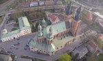 Niezwykłe zdjęcia. Zobacz poznańską katedrę z lotu ptaka!