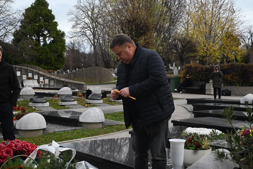 Pomen Džeju Ramadanovskom 