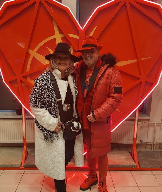 Oklamčák oslávil v roku 2024 už 43. výročie manželského sľubu.